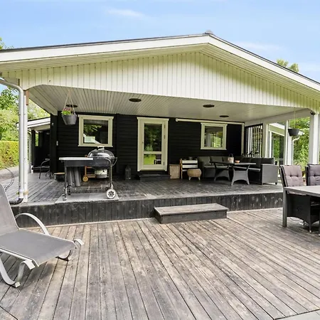 Ferienhaus Araminta - 800m From The Sea By Interhome