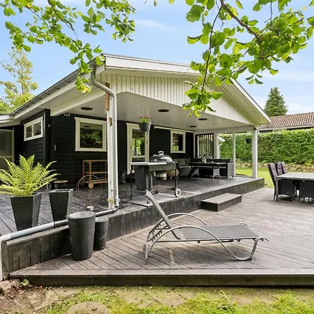 Araminta - 800m From The Sea By Interhome Ferienhaus